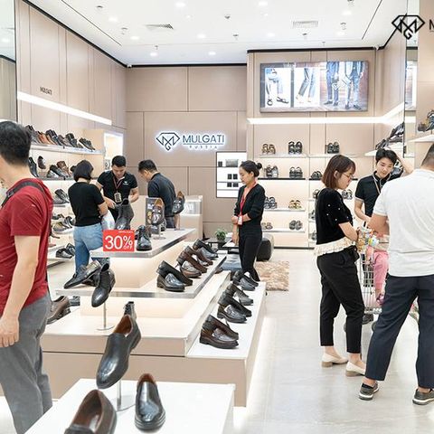 KHÔNG KHÍ MUA SẮM NÁO NHIỆT TRONG DỊP BLACK FRIDAY Ở MULGATI