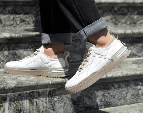 Tất tần tật các kiểu phối đồ với giày thể thao nam chuẩn thời trang 2025