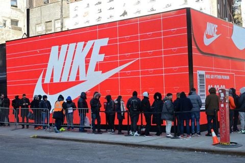 Bảng size giày Nike nam nữ 2025 và hướng dẫn cách đo size tại nhà
