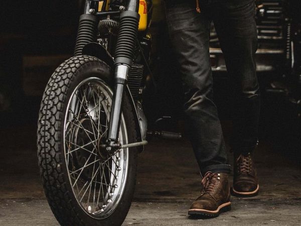 Tại Sao Nên Chọn Giày Biker Boots