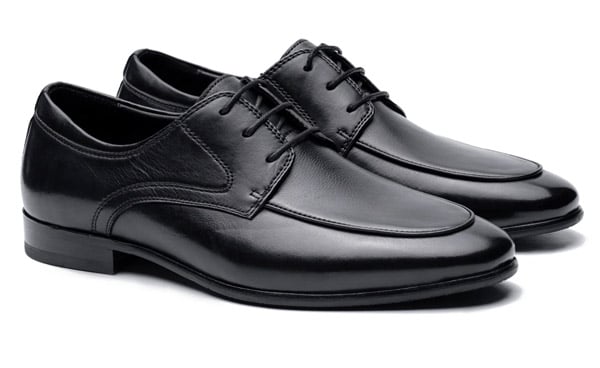 Giày tây Derby là một trong những kiểu Dress Shoes phổ biến nhất