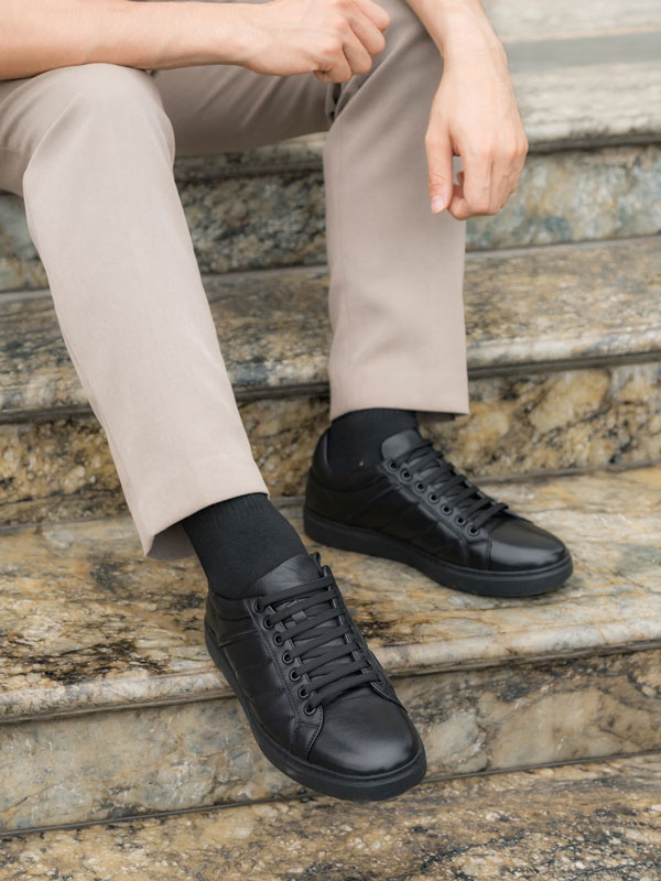 Giày thể thao Leather Sneaker M128A-82 mang đến sự thoải mái cho người sử dụng