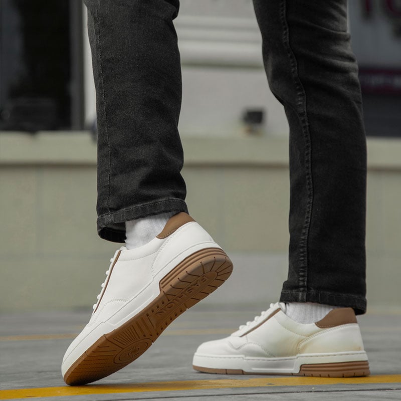 Giày thể thao cổ thấp Sneaker Low Top XB20649FK