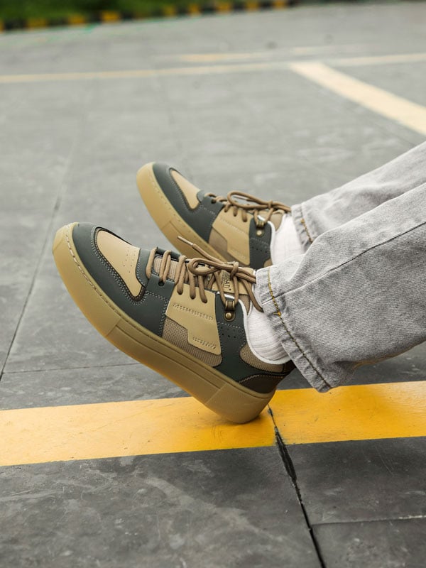 Giày thể thao Steady Sneaker 6906 tôn dáng nhẹ nhàng
