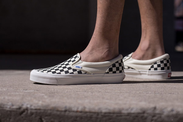 Giày Vans Slip-on với thiết kế thời trang và tiện lợi