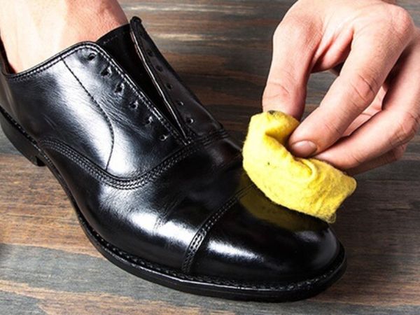 Cách bảo quản giày tăng chiều cao nam 7cm