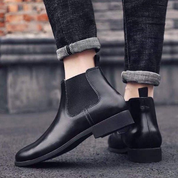 Giày boot nam da trơn có mấy loại