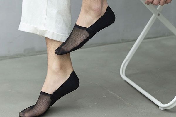 Các loại tất phù hợp đi cùng giày sục