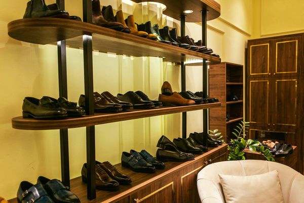 thương hiệu giày tây nam nổi tiếng