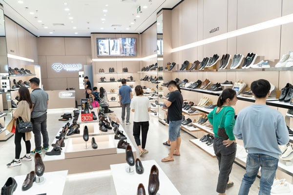 Mulgati địa chỉ mua giày thế thao nam đi bộ uy tín