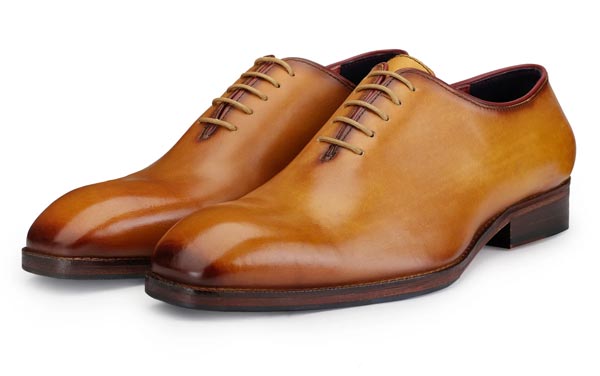 Wholecut Oxford được làm từ một miếng da duy nhất