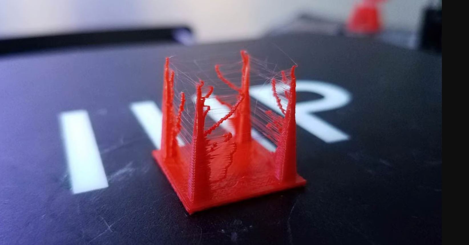 3D Printer Stringing: 5 Giải Pháp Đơn Giản