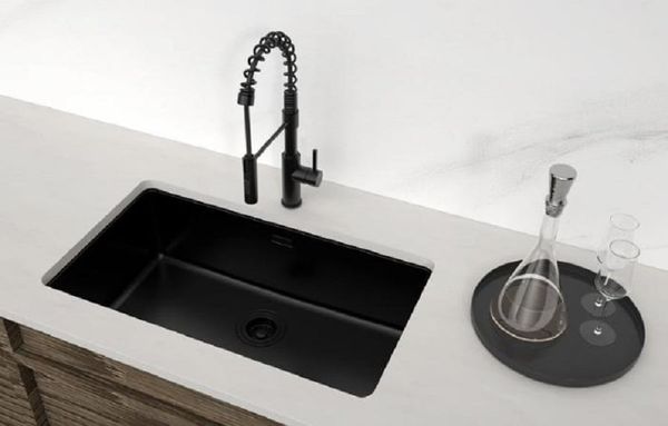 Lắp đặt chậu rửa bát 1 hố Hafele 567.24.482