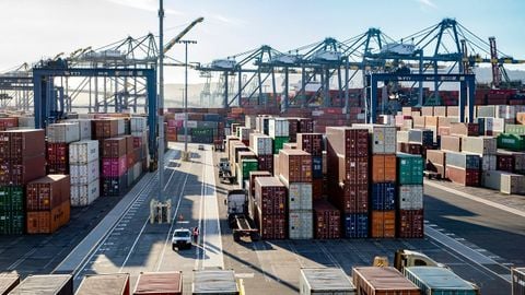Falling demand and higher rates - Pacific container trades defy gravity?