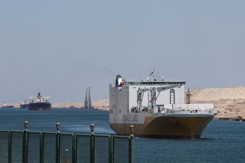 PANAMA CANAL – SUEZ CANAL – NORTHERN SEA ROUTE: TUYẾN ĐƯỜNG NÀO SẼ ĐỊNH HÌNH THẾ KỶ 21?