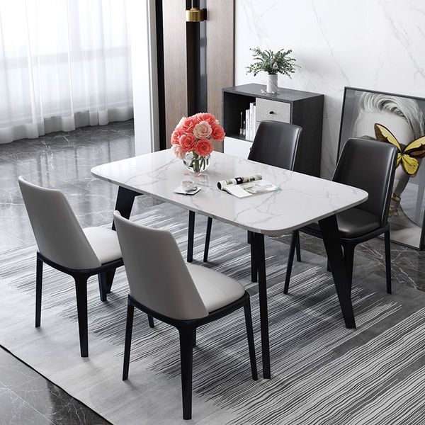 Bàn Ăn Mặt Đá