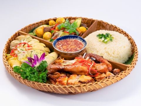 Top 10 quán cơm gà ngon nhất ở TP. Hồ Chí Minh