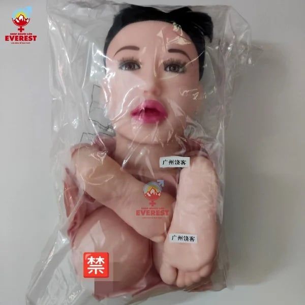 Búp bê bơm hơi mềm mại dễ dàng gấp gọn khi không dùng đến
