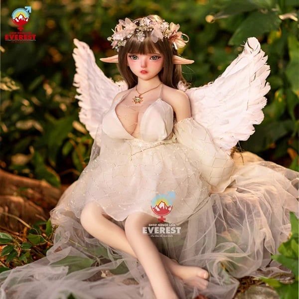 Được thiết kế với ngoại hình mô phỏng các nhân vật anime hoặc manga
