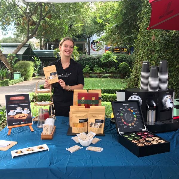 NHỮNG HÌNH ẢNH CỦA MONSIEUR LUXE TẠI HỘI CHỢ SÁCH SALON DU LIVRE