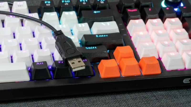 Thiết kế E-Dra EK398 Beta sử dụng kết nối USB