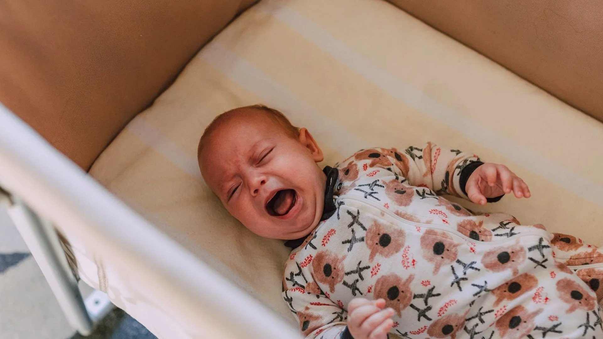 Camera WiFi 2MP Imou Cue 2E IPC C22SP - Phát hiện tiếng khóc trẻ em