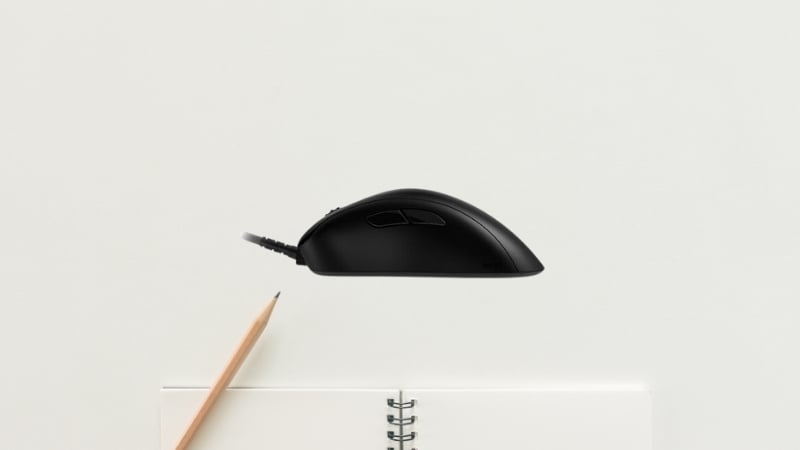 Chuột BenQ Zowie EC3-C Small có kiểu dáng công thái học thuận tay phải