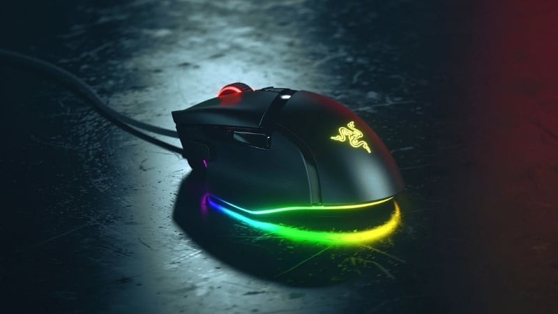 Razer Basilisk V3 sở hữu thiết kế nhỏ gọn, ergonomic