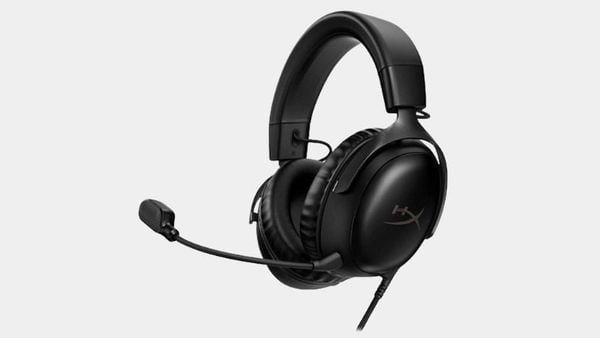 Tai nghe HP HyperX Cloud III mang đến âm thanh sống động và chân thực, giúp bạn đắm chìm trong thế giới game!