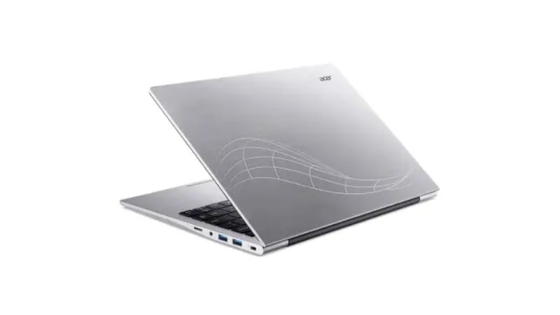 Laptop Acer Swift Lite 14 AI tích hợp các cổng kết nối thông dụng như USB Type-C, HDMI, cùng với Wi-Fi 6 và Bluetooth 5.1