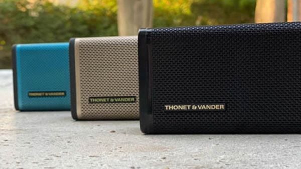 Loa Bluetooth Thonet & Vander FREI TWS TOPP màu đen