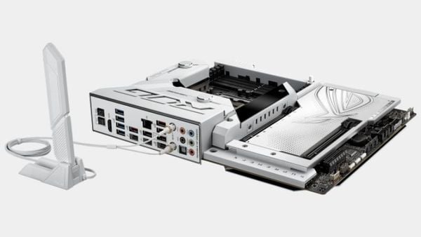 Thiết kế tản nhiệt HybridChill và heatsink M.2 giúp duy trì hiệu suất ổn định lâu dài.