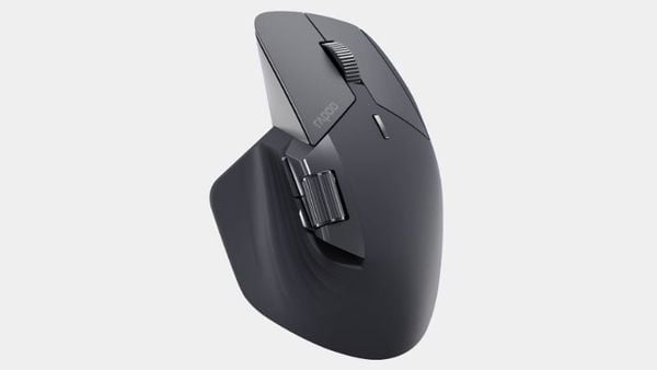 Cảm biến PAW3320 với khả năng điều chỉnh DPI lên đến 4000 giúp chuột hoạt động mượt mà và chính xác trên hầu hết các bề mặt, từ bàn gỗ đến kính.