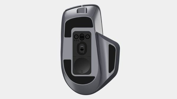 Pin lithium 800mAh cho phép bạn sử dụng chuột trong thời gian dài mà không cần phải sạc thường xuyên, giúp tiết kiệm thời gian và tăng cường hiệu quả làm việc.