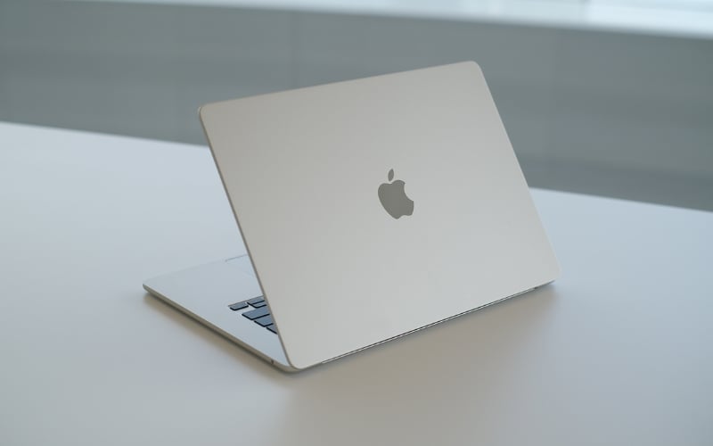 Macbook là sản phẩm công nghệ của Apple