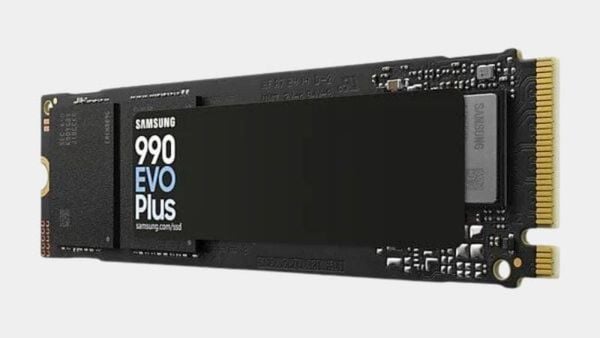 Samsung 990 Evo Plus 2TB kết hợp tốc độ vượt trội với độ tin cậy cao, sẵn sàng đồng hành cùng bạn trong mọi tác vụ từ cơ bản đến chuyên sâu.