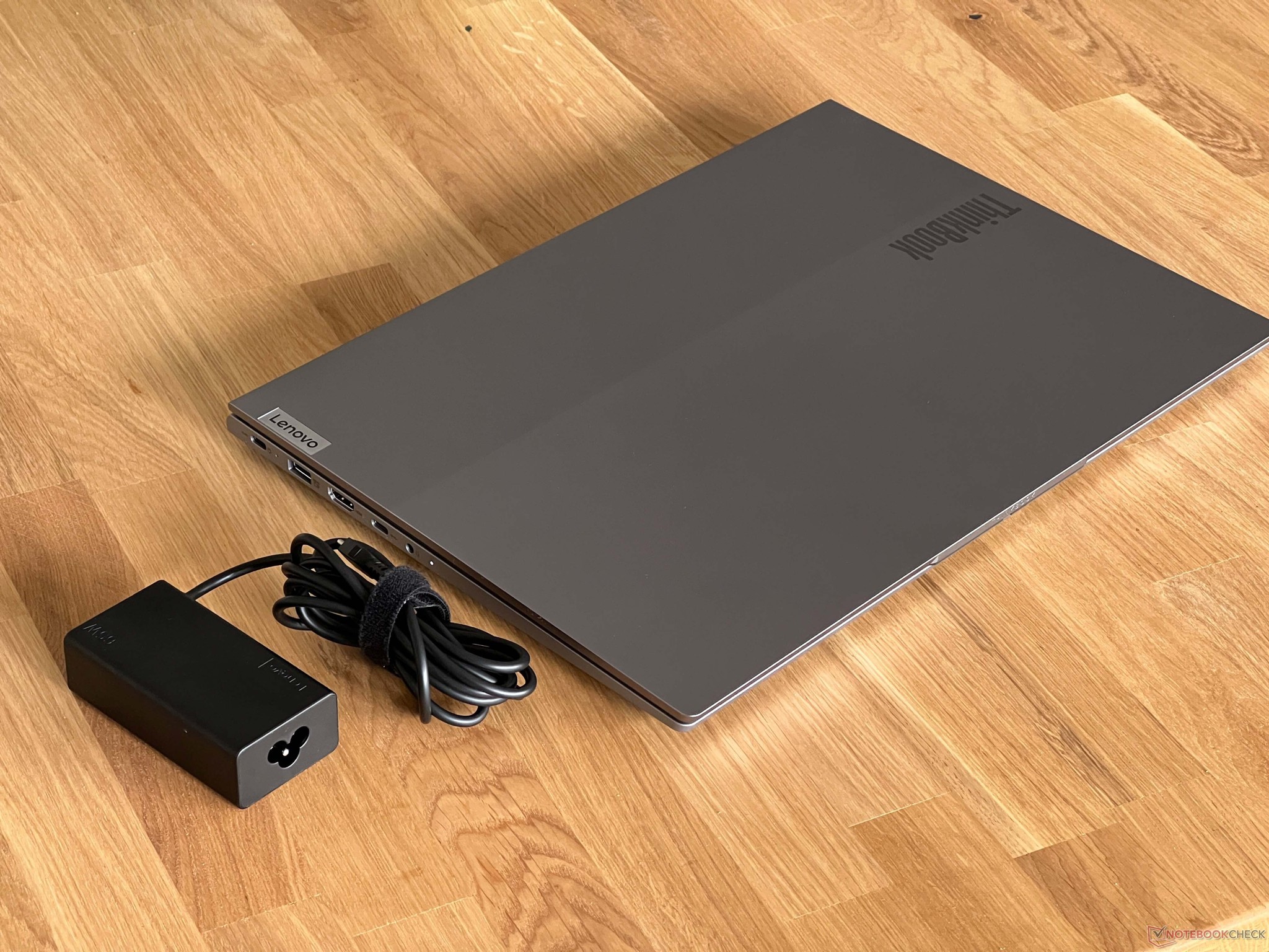 Lenovo ThinkBook 16 G6+ AHP