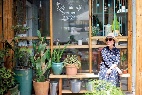 [ELLE] DOANH NHÂN HÀ LINH: “CHIA NHIỀU KHOẢN ĐỂ CHI ĐÚNG CHỖ”