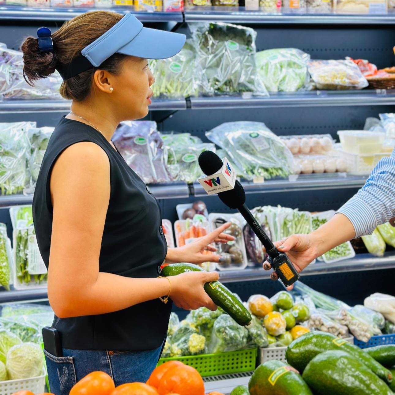Tại sao giá thành của các sản phẩm Organic lại mắc như vậy? Theo chân đài truyền hình VTV cùng nhà Org để chia sẻ thêm nhé.