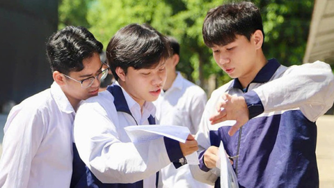 Phổ điểm 5 tổ hợp xét tuyển đại học 2025