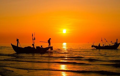 Triết lí nghệ thuật của Nguyễn Minh Châu qua hai phát hiện của Phùng