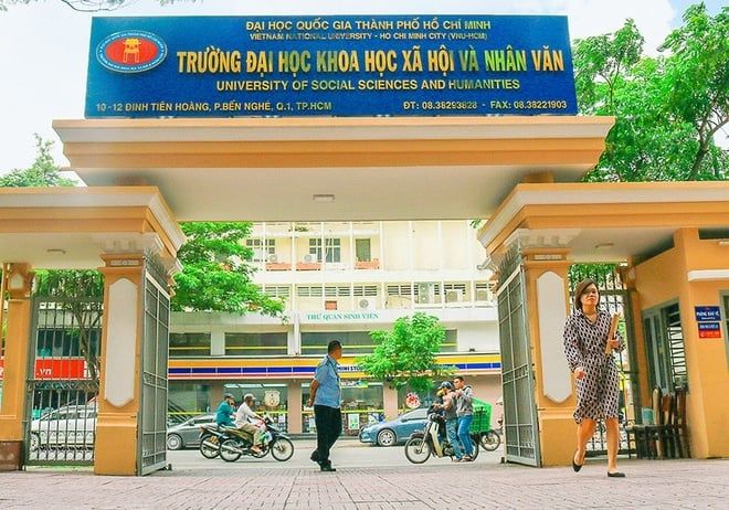 ĐH Khoa học Xã hội và Nhân văn xét tổ hợp C00 trở lại
