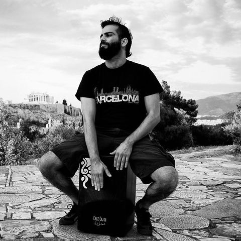 Cách chọn trống Cajon phù hợp cho người mới tập