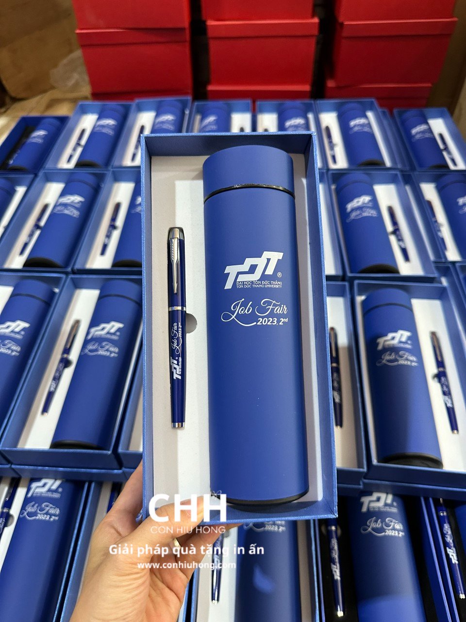 Khám Phá Đơn Vị Cung Cấp Bình Giữ Nhiệt Cao Cấp Giá Tốt