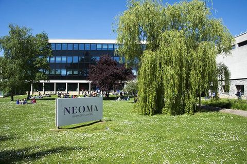 NEOMA Business School - Chương trình Master in Management