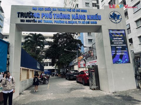 LEAP Vietnam và Trường Phổ thông Năng khiếu Hồ Chí Minh