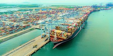 Cụm cảng Cái Mép lọt top cảng container hiệu quả nhất thế giới