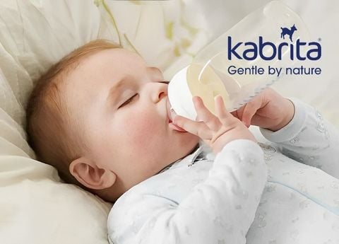Chọn sữa công thức gần giống sữa mẹ: Chú ý tiêu chí nào?