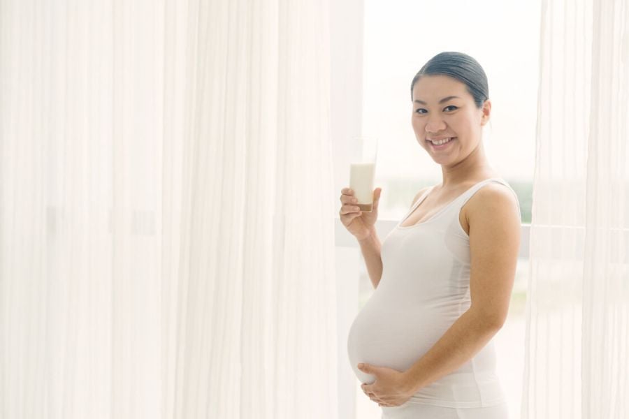 Nên uống sữa bầu khi nào để tối ưu dinh dưỡng cho mẹ và con?