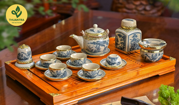 Bánh Trà Shan - Thưởng Thức Tinh Hoa Trà Shan Tuyết Cổ Thụ